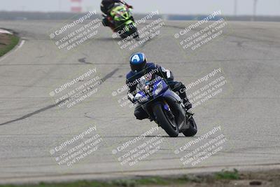 media/Nov-29-2025-TrackDaz (Sat) [[10ae2d9bce]]/B Group/Session 3 (Outside Grapevine)/